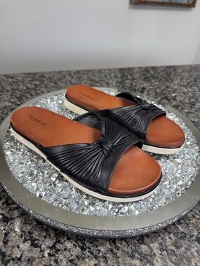 torrid Black Knotted Pleated Slide Sandals with Tan Footbed 9W